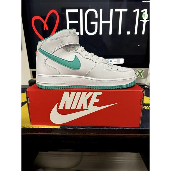 Air Force 1 Mid '07 Men's SIZE 10.5 White/Clear Jade DV0806-102 - Picture 2 of 6